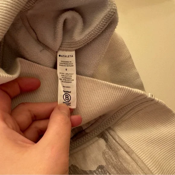 Athleta Camo Hooded Zip Up - Picture 7 of 11